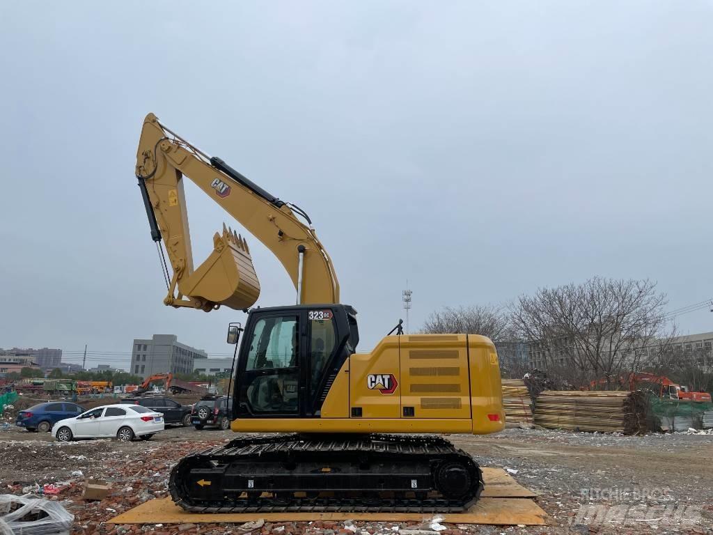 CAT 323GC Gravemaskiner på larvebånd