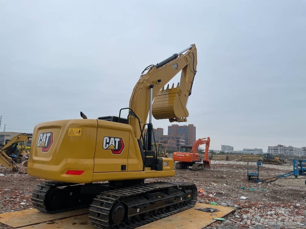 CAT 323GC Gravemaskiner på larvebånd