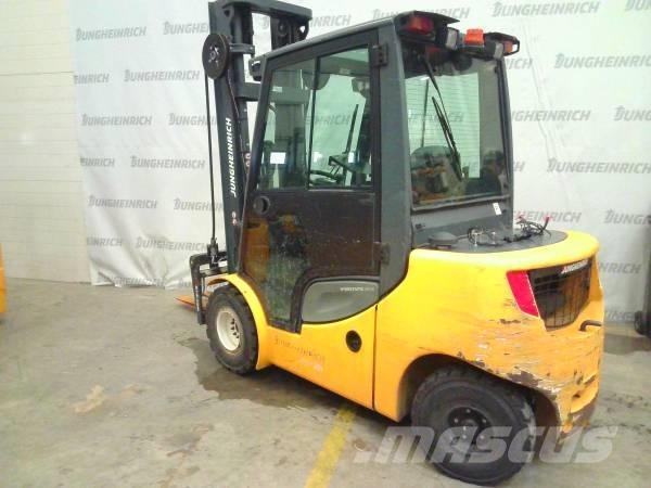 Jungheinrich DFG 430 Diesel gaffeltrucks