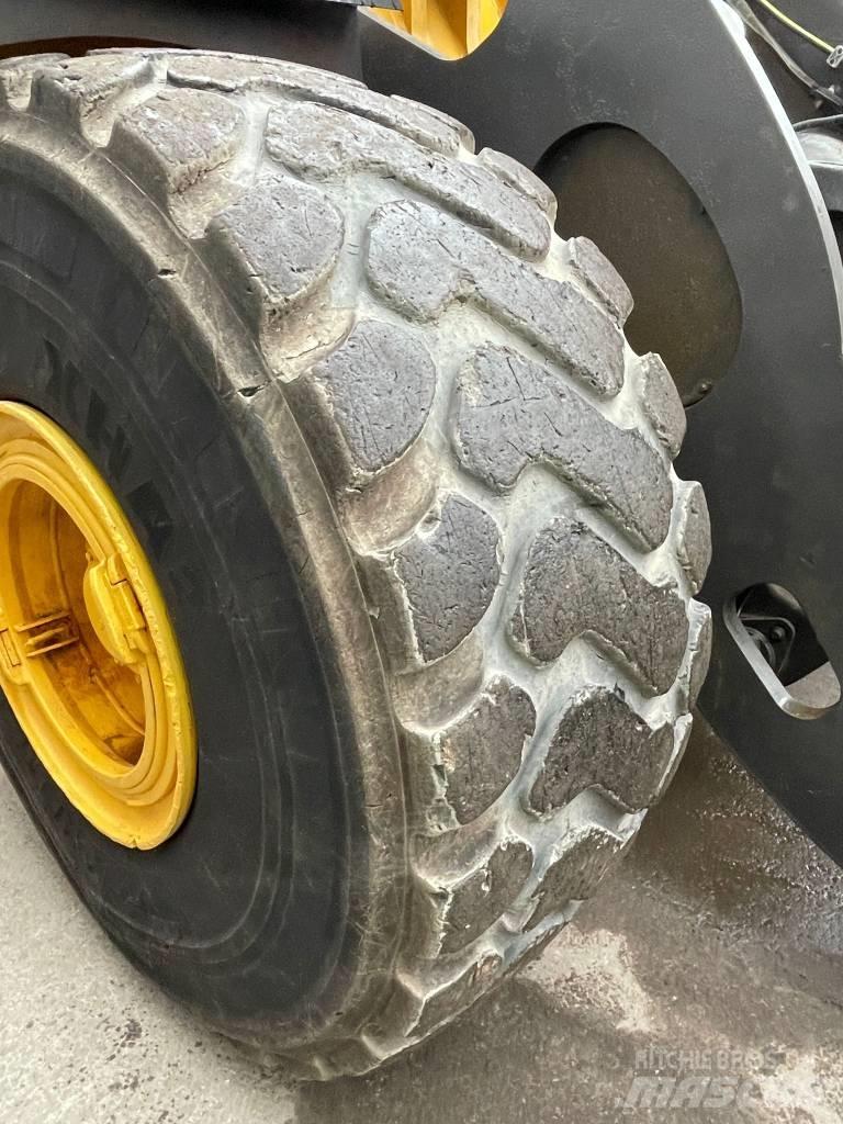 Volvo L 260 H Læssemaskiner på hjul