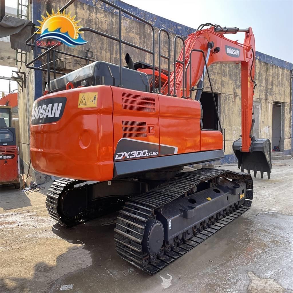 Doosan DX 300LC-9C Gravemaskiner på larvebånd