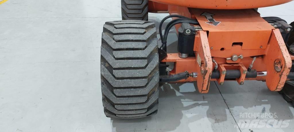 JLG 450 AJ Bomlifte med knækarm