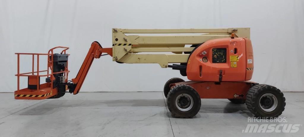JLG 450 AJ Bomlifte med knækarm