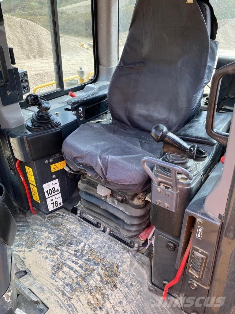 Komatsu DX65PXi-18 Bulldozer på larvebånd