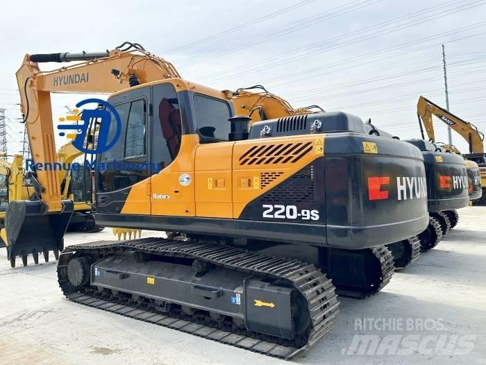Hyundai R220-9S Gravemaskiner på larvebånd