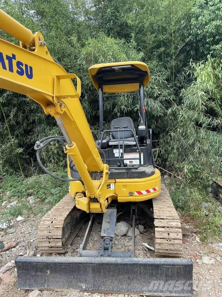 Komatsu PC35 Minigravemaskiner
