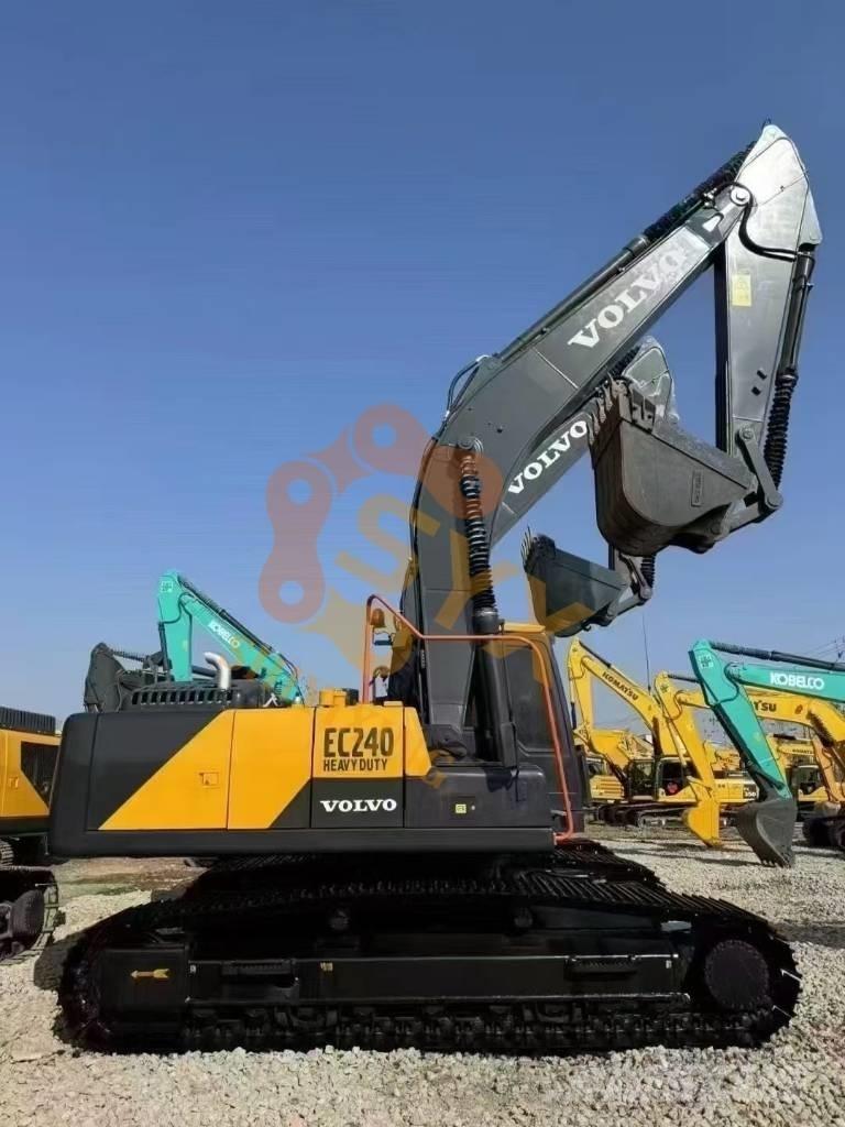 Volvo EC 240 D Gravemaskiner på larvebånd