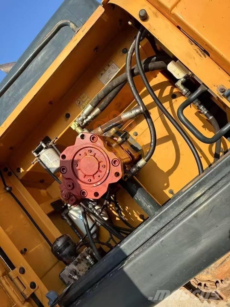 Hyundai Robex 520 VS Gravemaskiner på larvebånd