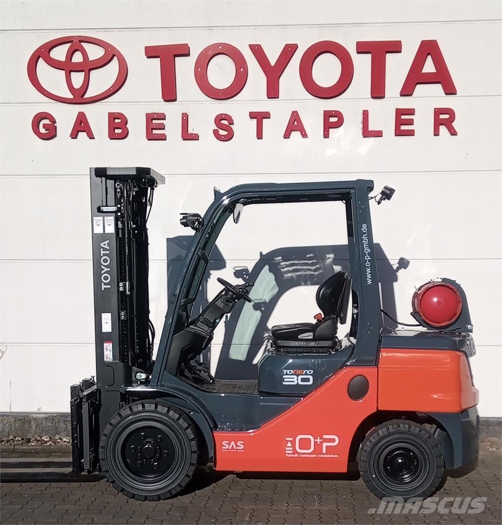 Toyota 02-8FGF30 LPG gaffeltrucks
