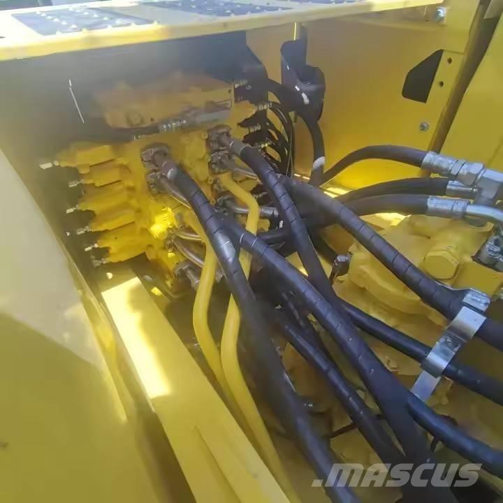 Komatsu PC 270 Gravemaskiner på larvebånd