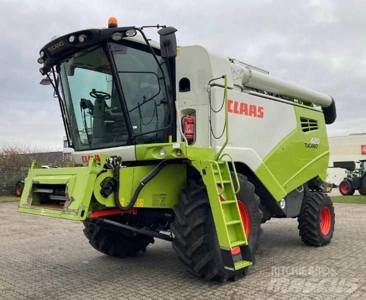 CLAAS TUCANO 420 Mejetærskere
