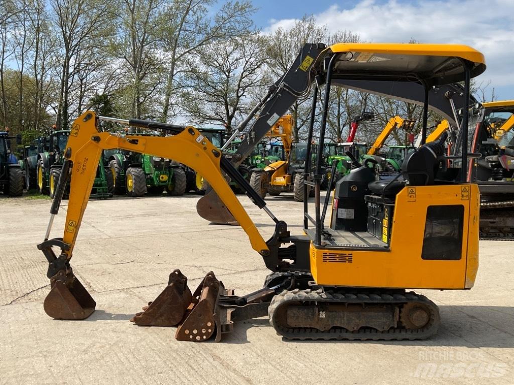 JCB 15 C-1 Minigravemaskiner