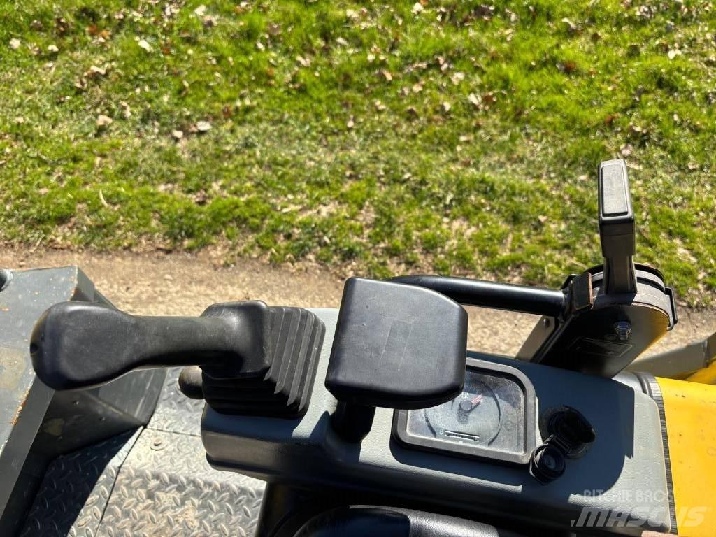 Wacker Neuson DT 23 Bælte-tipvogn