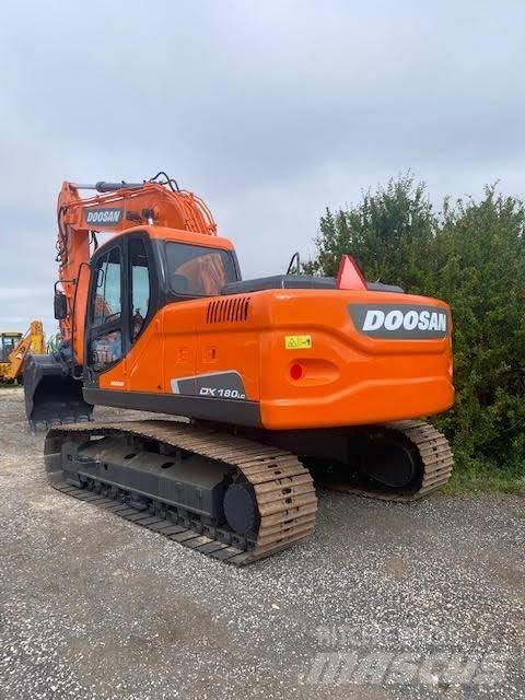 Doosan DX 180 LC Gravemaskiner på larvebånd