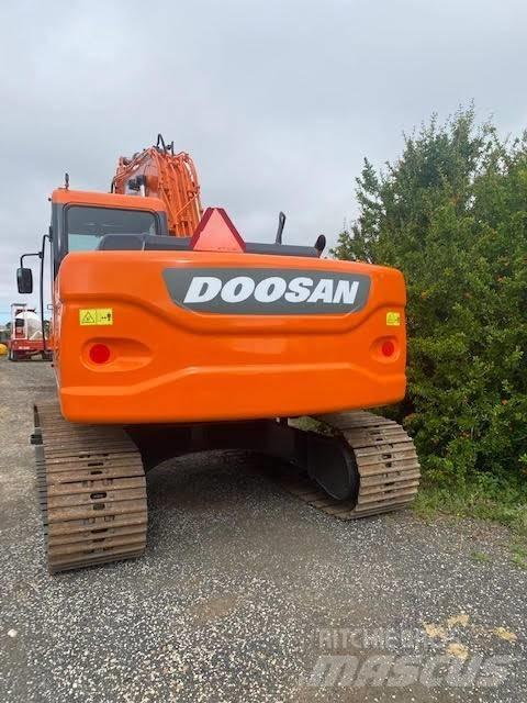 Doosan DX 180 LC Gravemaskiner på larvebånd