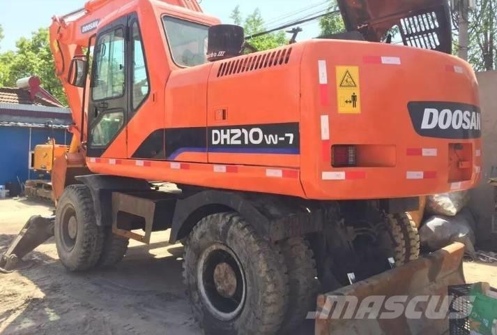 Doosan DH210W-7 Gravemaskiner på hjul