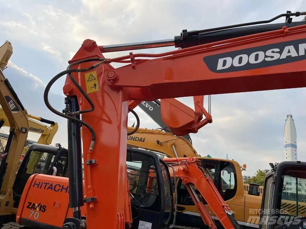 Doosan DX 75 Gravemaskiner på larvebånd