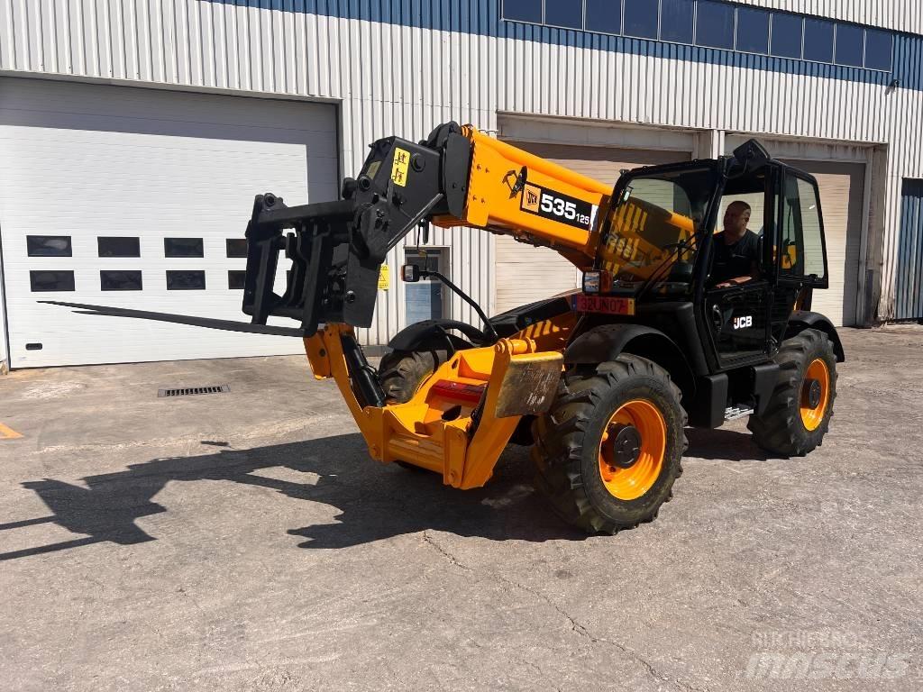 JCB 535-125 Teleskoplæssere