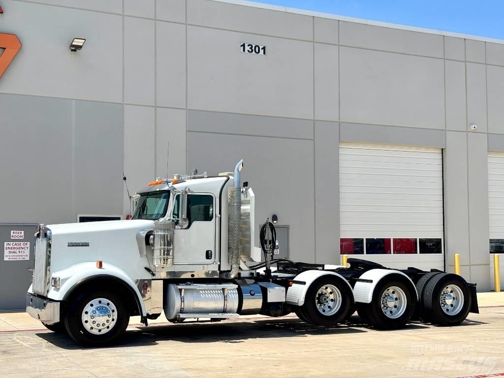 Kenworth W 900 Trækkere