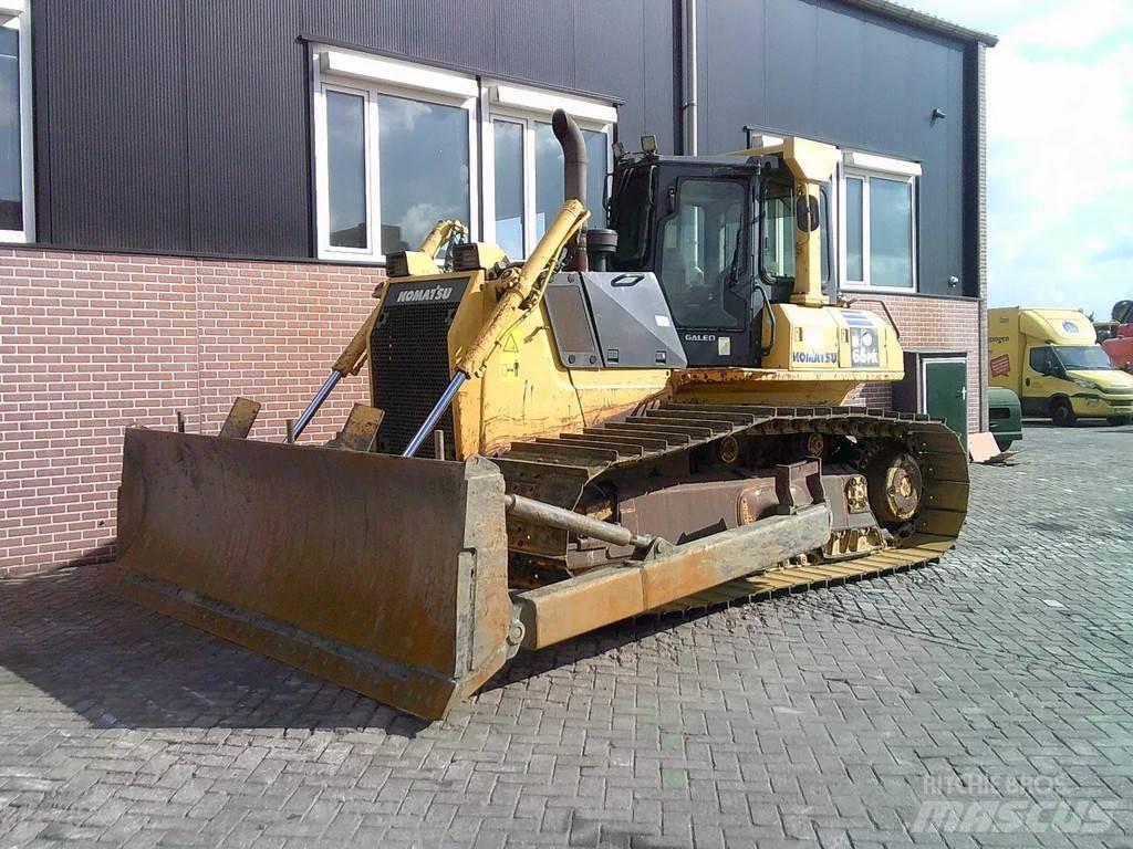 Komatsu D65PX-15 Bulldozer på larvebånd