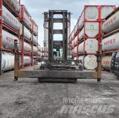 Kalmar DCG1700-12, Gaffeltruck til containerhåndtering