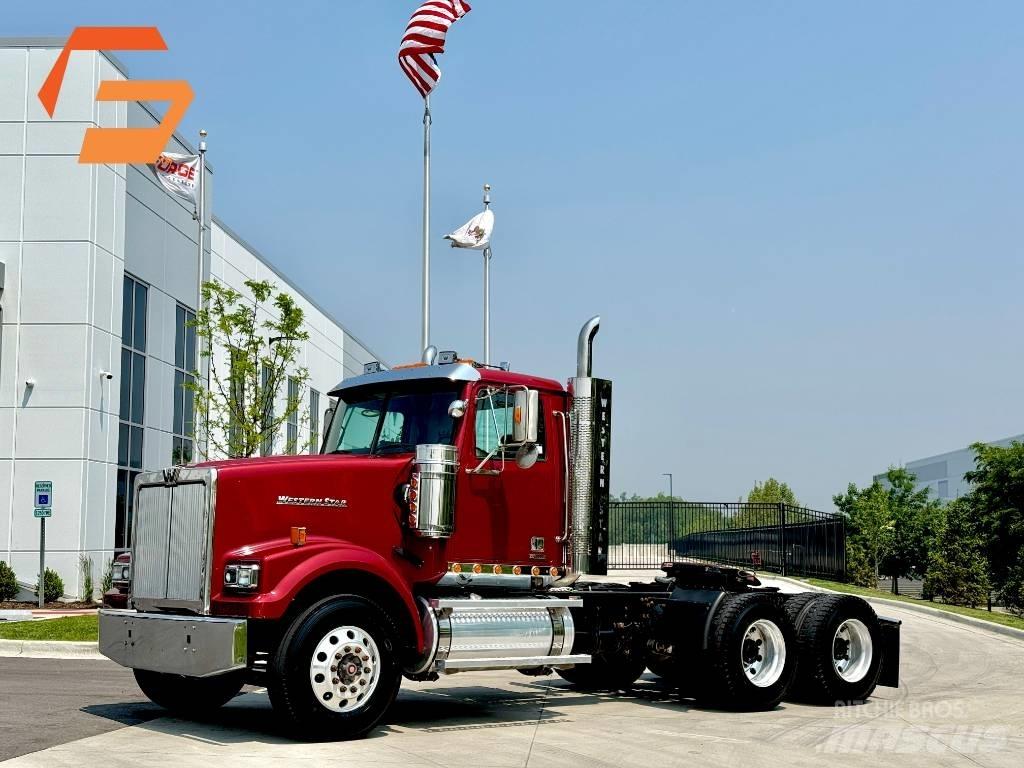 Western Star 4900 SF Trækkere