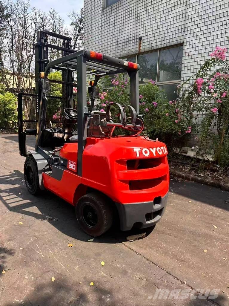 Toyota FD 30 Diesel gaffeltrucks