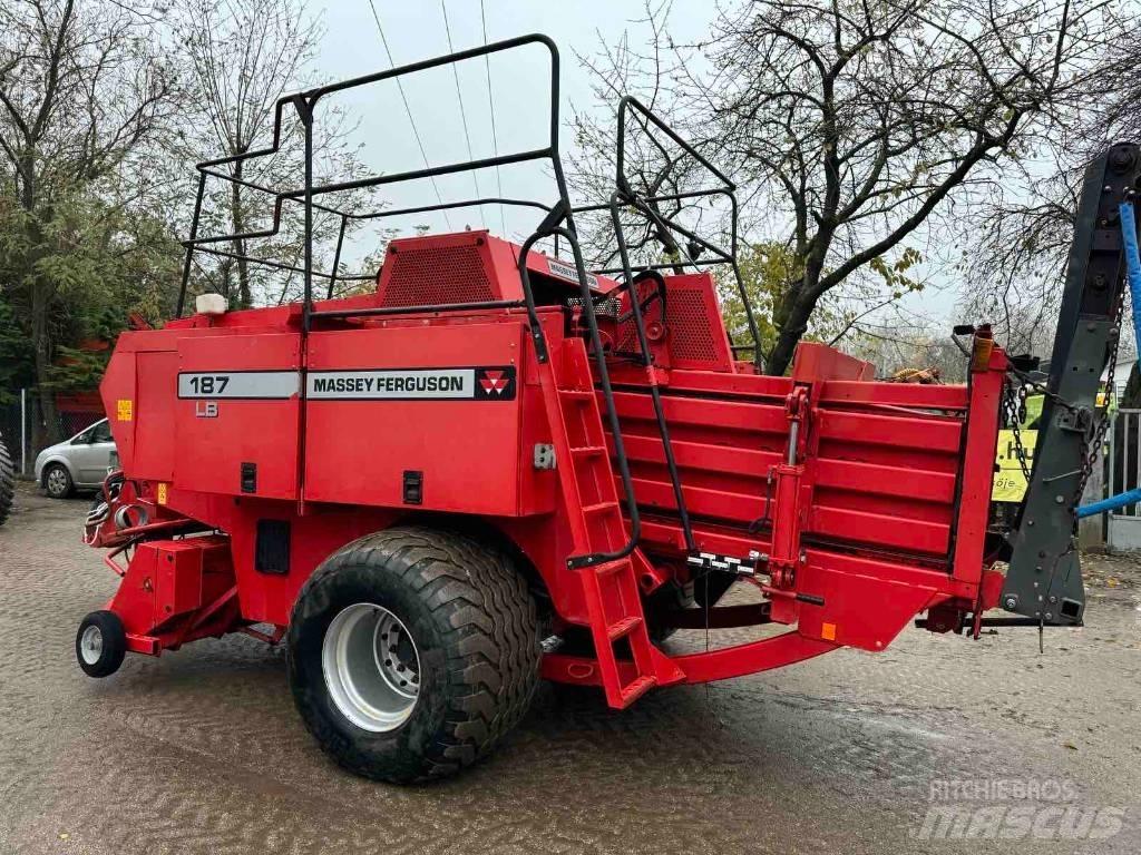 Massey Ferguson 187 Pressere til firkantede baller