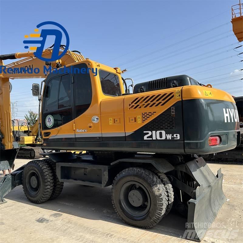 Hyundai 210W-9 Gravemaskiner på hjul