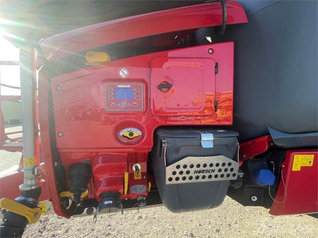 Horsch Leeb 12 TD Trailersprøjter