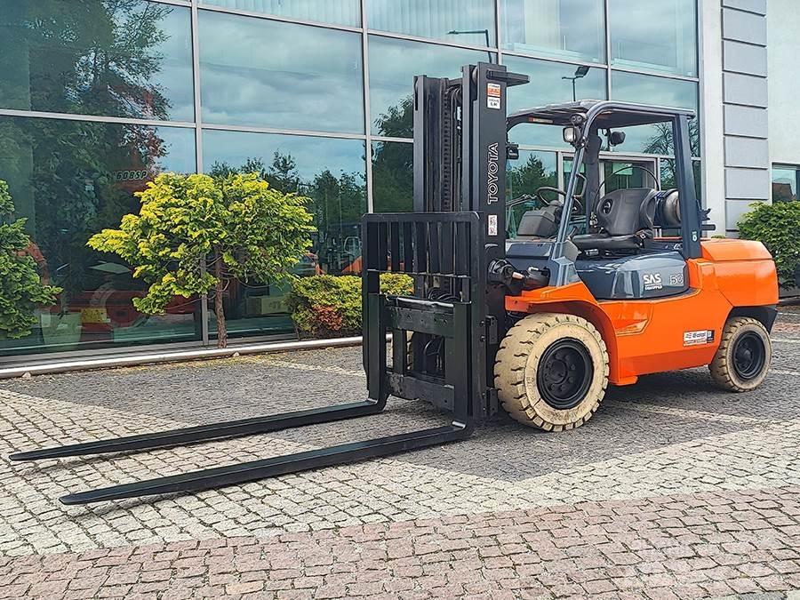 Toyota 02-7FGA50 LPG gaffeltrucks
