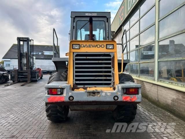 Daewoo MC 200 Læssemaskiner på hjul