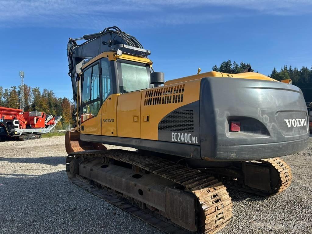 Volvo EC 240 C N L Gravemaskiner på larvebånd