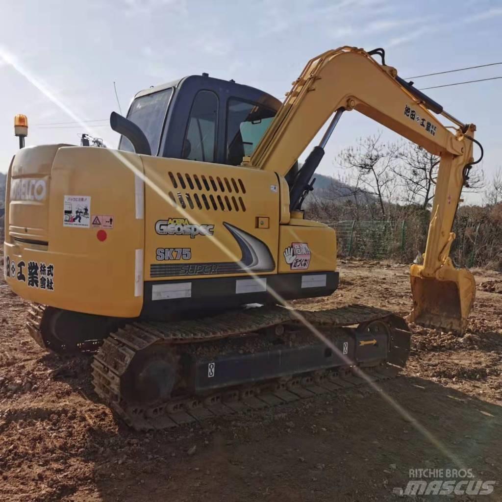 Kobelco SK75-8 Midi-gravemaskiner 7t - 12t