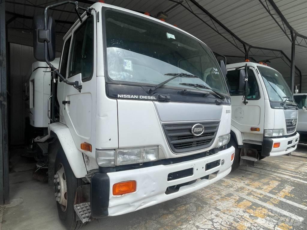 UD 3300 Fejebiler