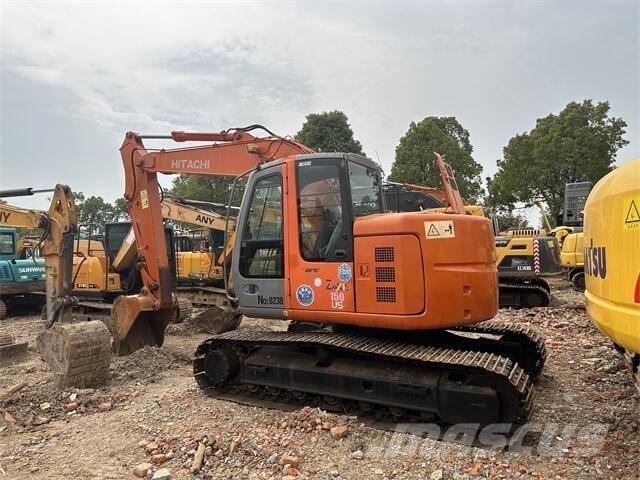 Hitachi ZX138 Gravemaskiner på larvebånd