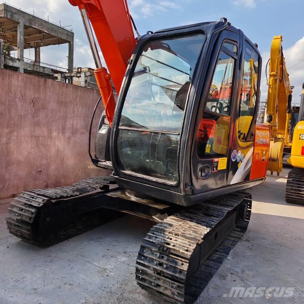 Hitachi ZX 75 Midi-gravemaskiner 7t - 12t