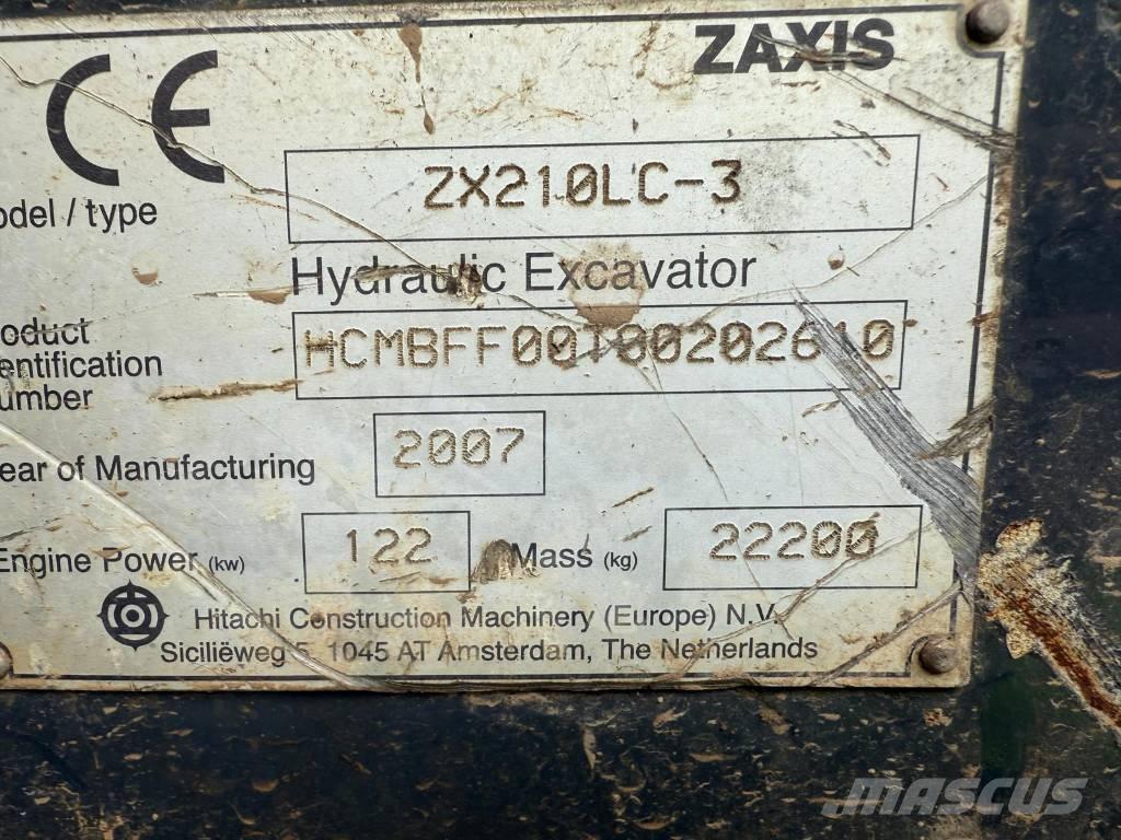 Hitachi ZX 210 LC-3 Gravemaskiner på larvebånd