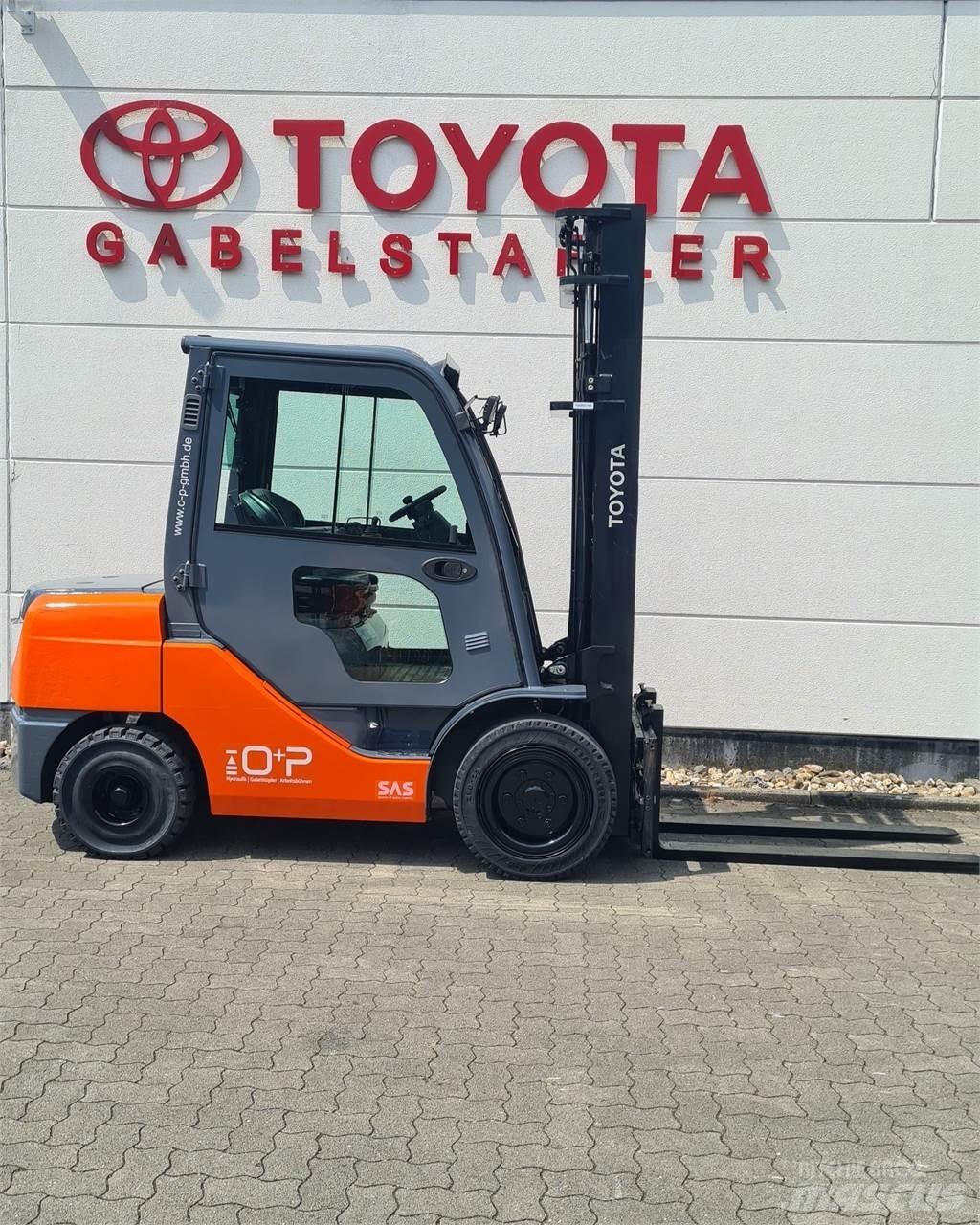 Toyota 02-8FDJF35 Diesel gaffeltrucks