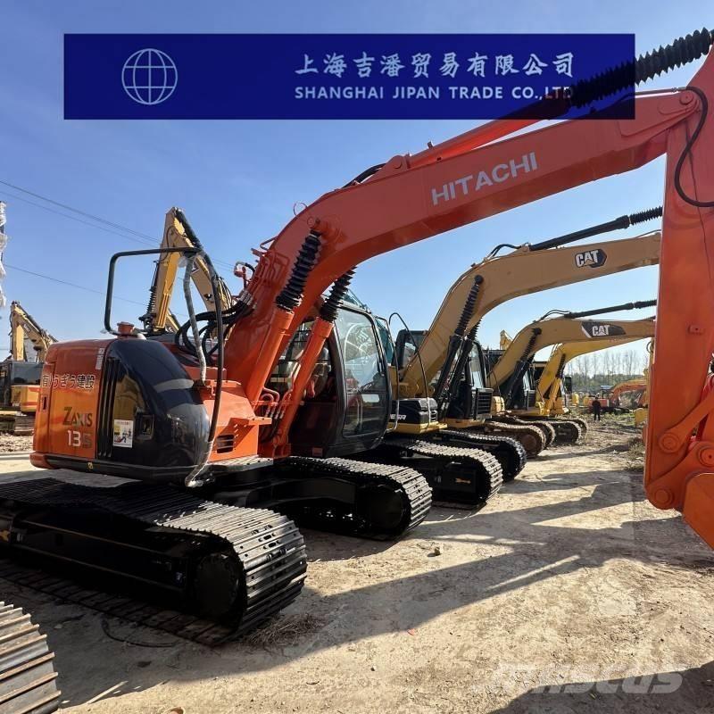 Hitachi ZX 135 Gravemaskiner på larvebånd
