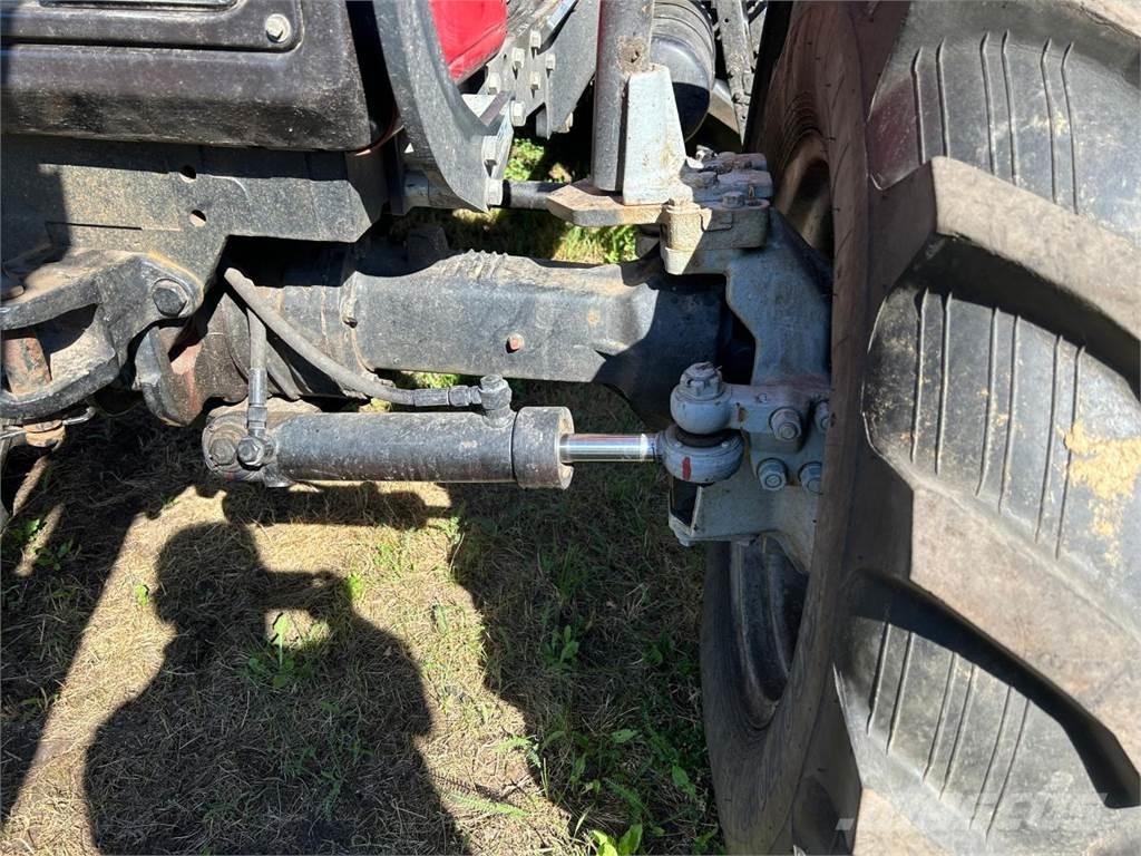 Belarus MTS 820 + FL Traktorer