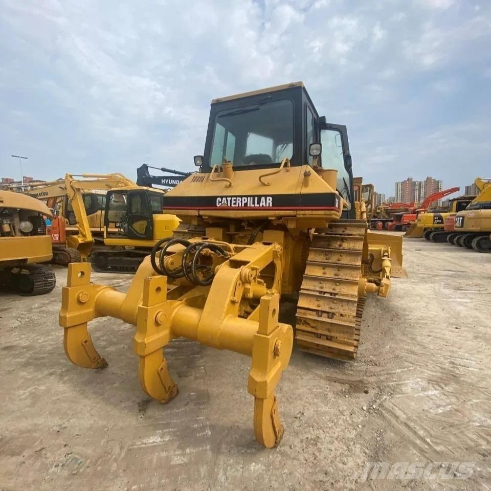 CAT D6R Bulldozer på larvebånd