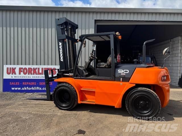 Doosan D 90 S-5 Diesel gaffeltrucks