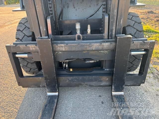 Doosan G 25 G LPG gaffeltrucks