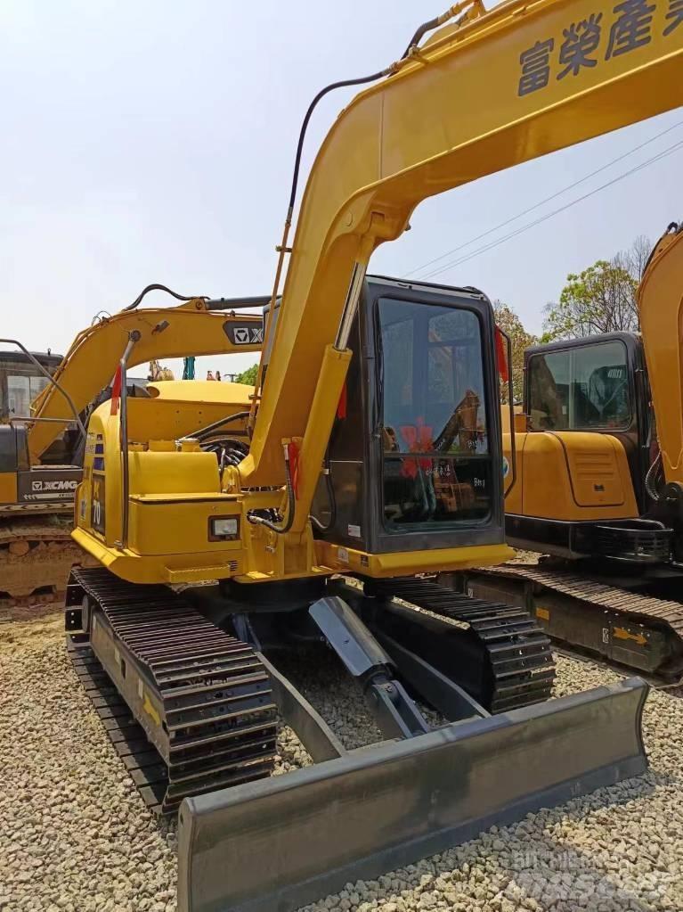 Komatsu PC 70 Midi-gravemaskiner 7t - 12t