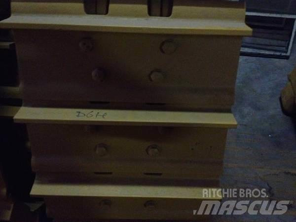 CAT D6H TRACK CHAINS Chassis og suspension