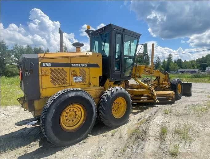 Volvo G 740 Vejhøvle / Gradere