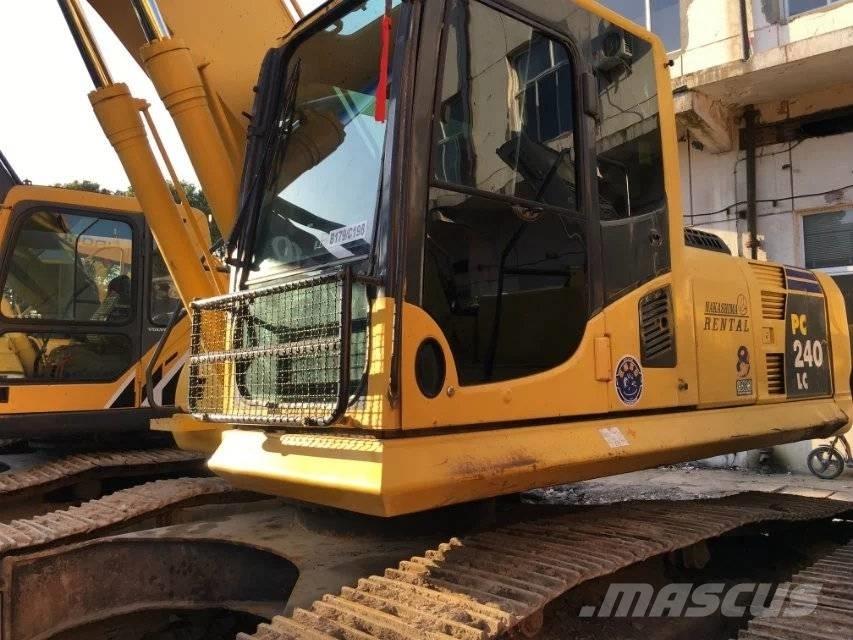 Komatsu PC 240-7 Gravemaskiner på larvebånd