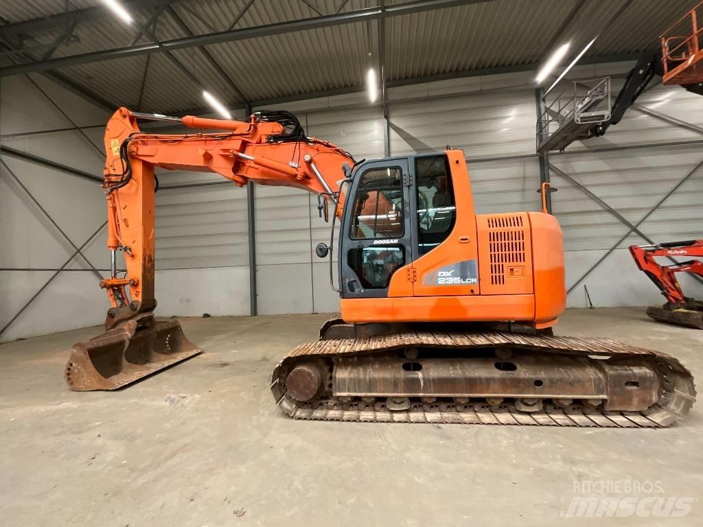 Doosan DX 235 LCR Gravemaskiner på larvebånd