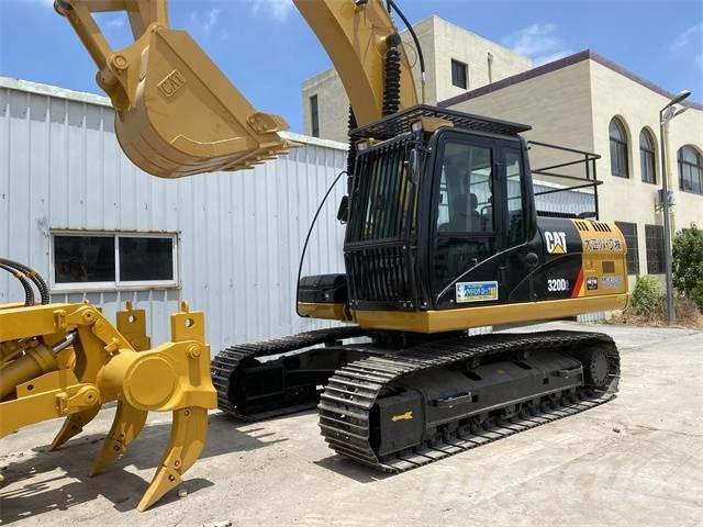 CAT 320 D Gravemaskiner på larvebånd